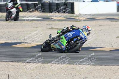 media/Nov-01-2025-CVMA (Sat) [[fc0f7531b8]]/Race 4-500-400-350 Supersport/